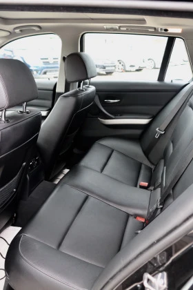 BMW 330 X drive Benzin, снимка 12
