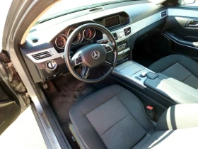 Mercedes-Benz E 220, снимка 8