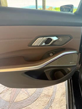 BMW 330 330e | FULL EXTRAS | Гаранция до 03.2027 г., снимка 14