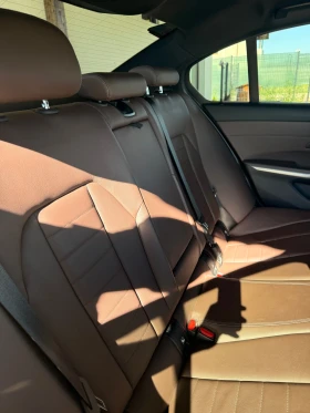 BMW 330 330e | FULL EXTRAS | Гаранция до 03.2027 г., снимка 15