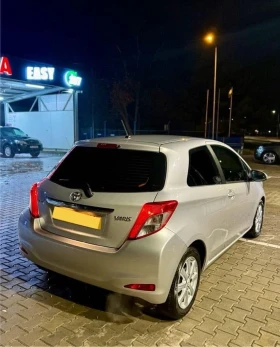 Toyota Yaris 1.3i VVT-i, снимка 5