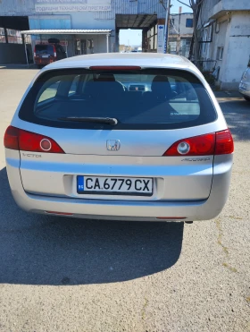 Обява за продажба на Honda Accord ~6 300 лв. - изображение 9
