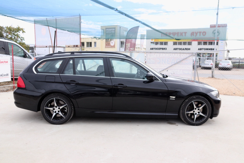 BMW 330 X drive Benzin, снимка 8 - Автомобили и джипове - 39055018