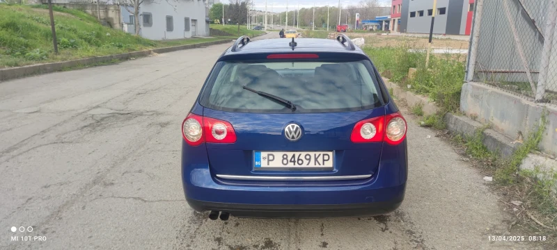 VW Passat, снимка 4 - Автомобили и джипове - 52909032