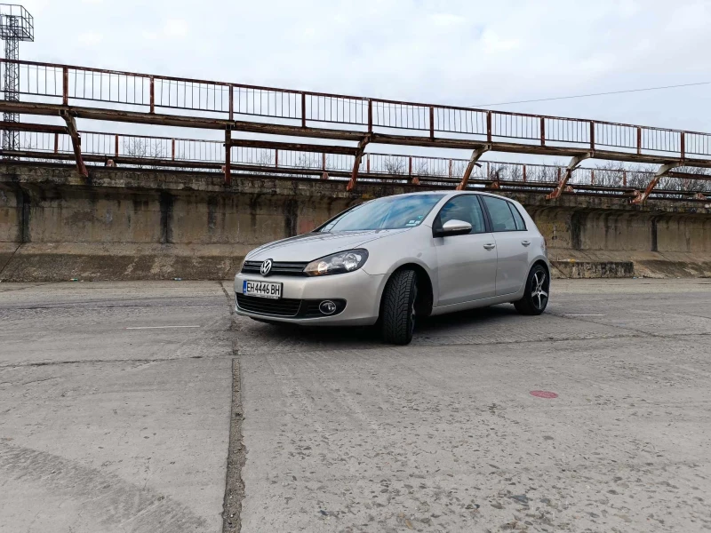 VW Golf 1.4 TSI, снимка 3 - Автомобили и джипове - 48693772