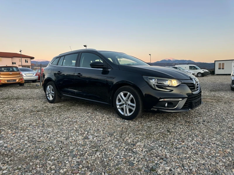 Renault Megane AUTOMATIC , снимка 2 - Автомобили и джипове - 49406894