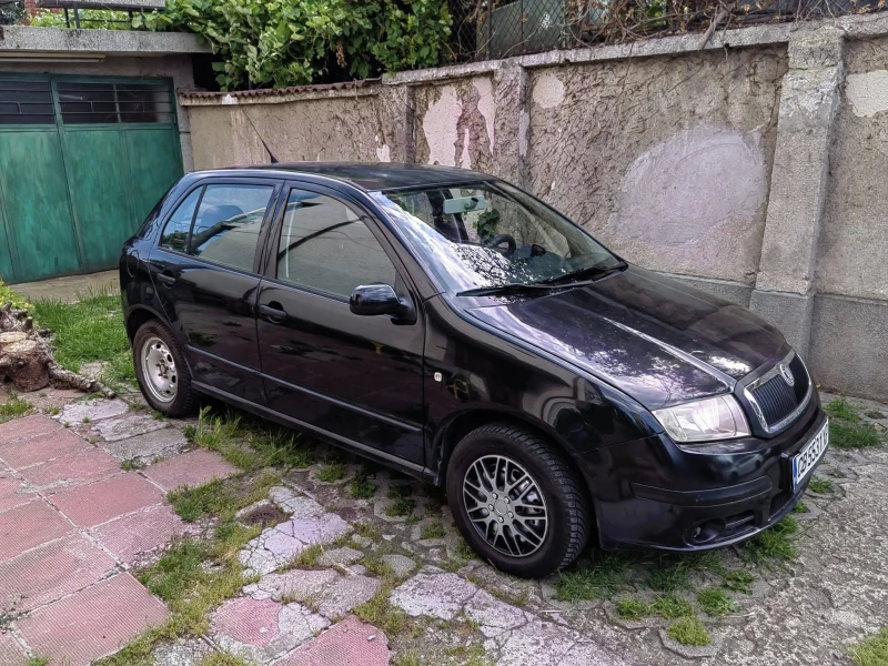 Skoda Fabia, снимка 5 - Автомобили и джипове - 52636489