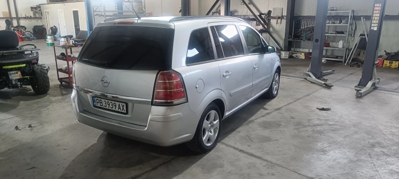 Opel Zafira, снимка 4 - Автомобили и джипове - 52449601