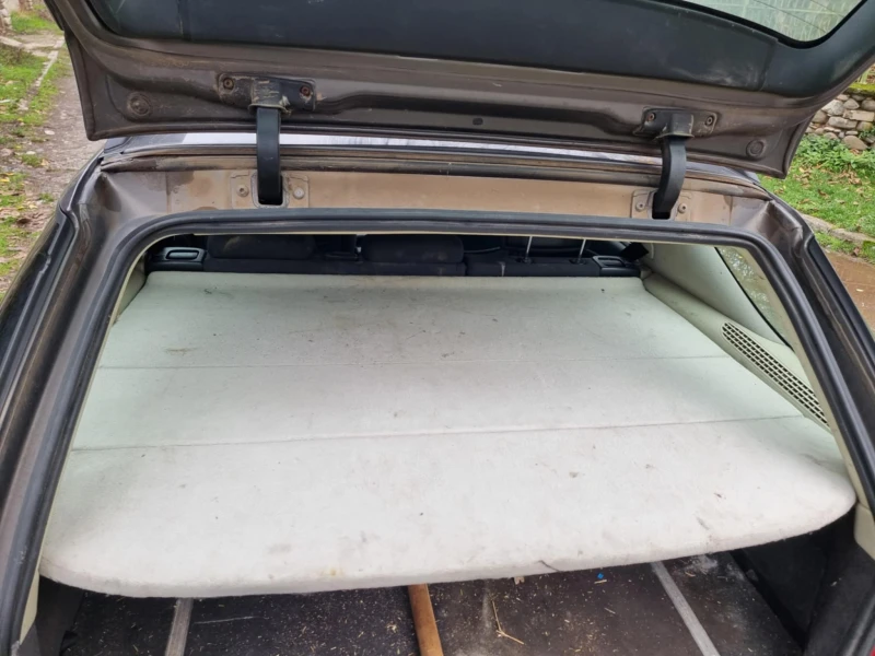 Saab 9-5 1.9TID /Xenon/Navi/Джанти 17, снимка 8 - Автомобили и джипове - 52368192