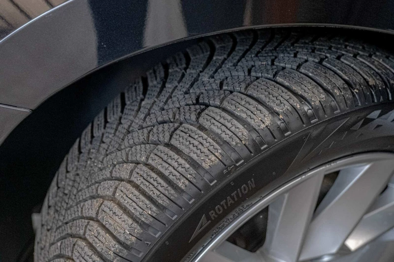 Skoda Superb 2.0TDI/4X4/AirCare/Подгрев/Дистроник/Ambition, снимка 7 - Автомобили и джипове - 52433781