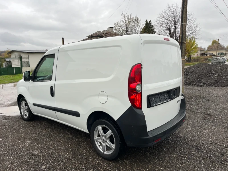 Fiat Doblo 1.6 Multijet 105кс, снимка 4 - Автомобили и джипове - 52456865