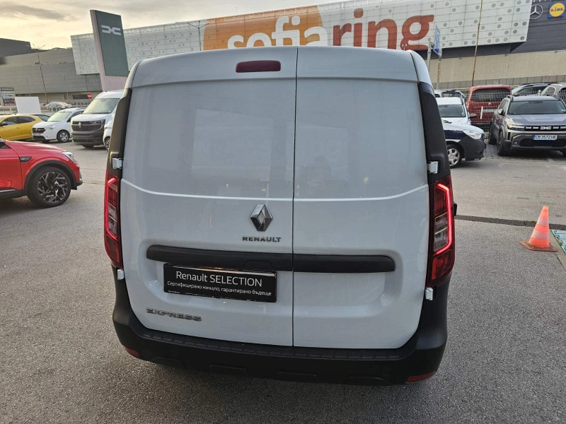 Renault Express dCi 95 к.с. Дизел Stop & Start, снимка 6 - Автомобили и джипове - 52773358