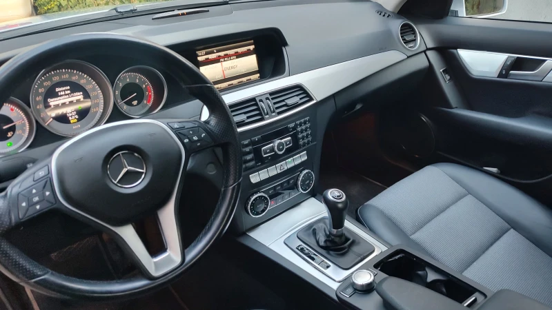 Mercedes-Benz C 200 1.8 TURBO, снимка 7 - Автомобили и джипове - 52909554