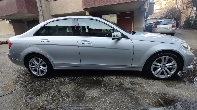 Mercedes-Benz C 200 1.8 TURBO, снимка 6 - Автомобили и джипове - 52909554