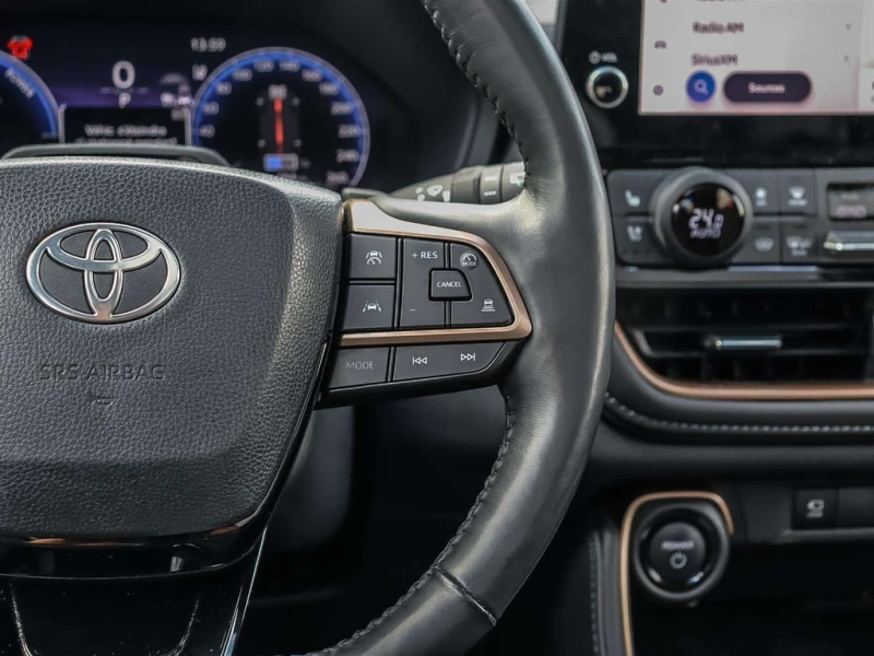 Toyota Grand Highlander * 15 Series * CARFAX * БЕЗ ПЪРВОНАЧАЛНА ВНОСКА, снимка 15 - Автомобили и джипове - 53079563