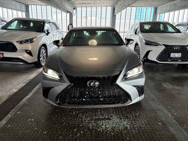 Lexus ES * 300h * CARFAX * БЕЗ ПЪРВОНАЧАЛНА ВНОСКА, снимка 6 - Автомобили и джипове - 53175991