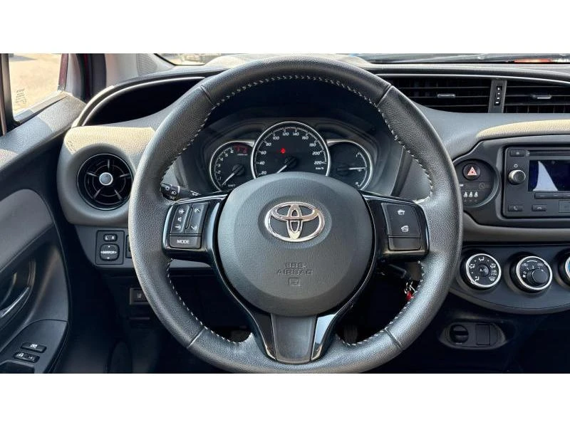Toyota Yaris 1.5P 6MT TERRA, снимка 13 - Автомобили и джипове - 54042234