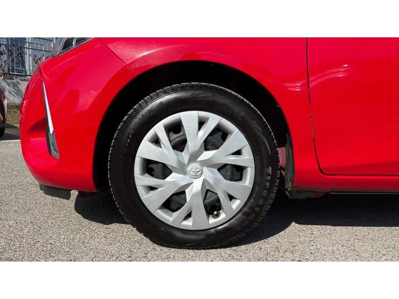 Toyota Yaris 1.5P 6MT TERRA, снимка 16 - Автомобили и джипове - 54042234