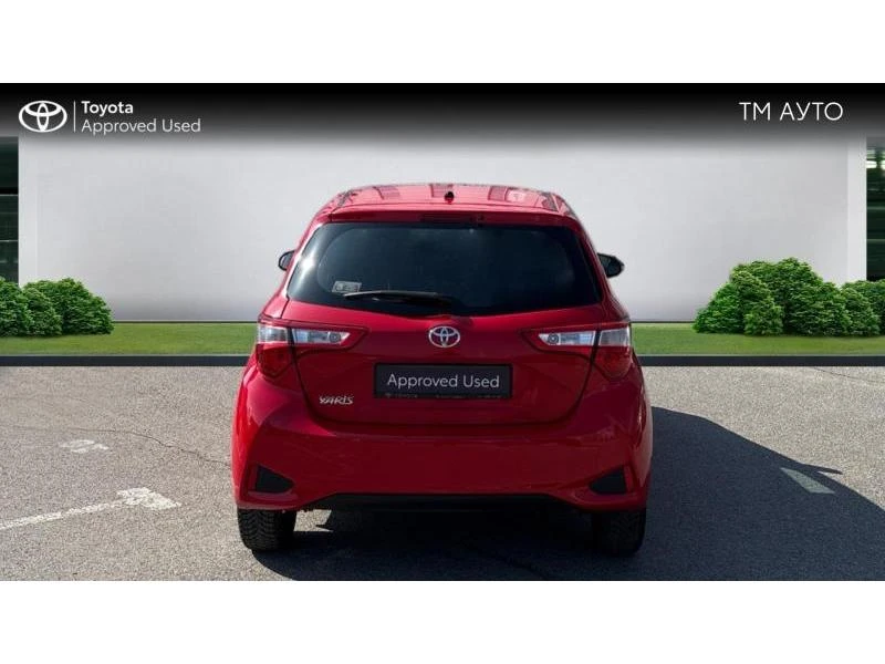 Toyota Yaris 1.5P 6MT TERRA, снимка 4 - Автомобили и джипове - 54042234