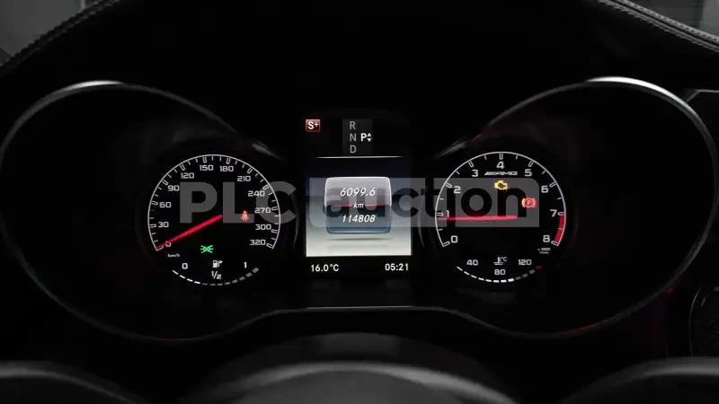 Mercedes-Benz C 63 AMG AMG* ОБДУХВАНЕ* ПОДГРЕВИ, снимка 8 - Автомобили и джипове - 54182712