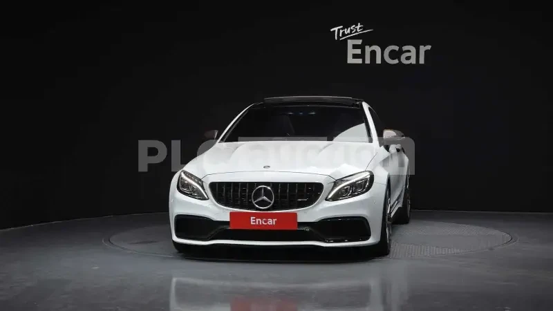 Mercedes-Benz C 63 AMG AMG* ОБДУХВАНЕ* ПОДГРЕВИ, снимка 3 - Автомобили и джипове - 54182712