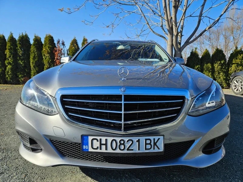 Mercedes-Benz E 220, снимка 3 - Автомобили и джипове - 54639044