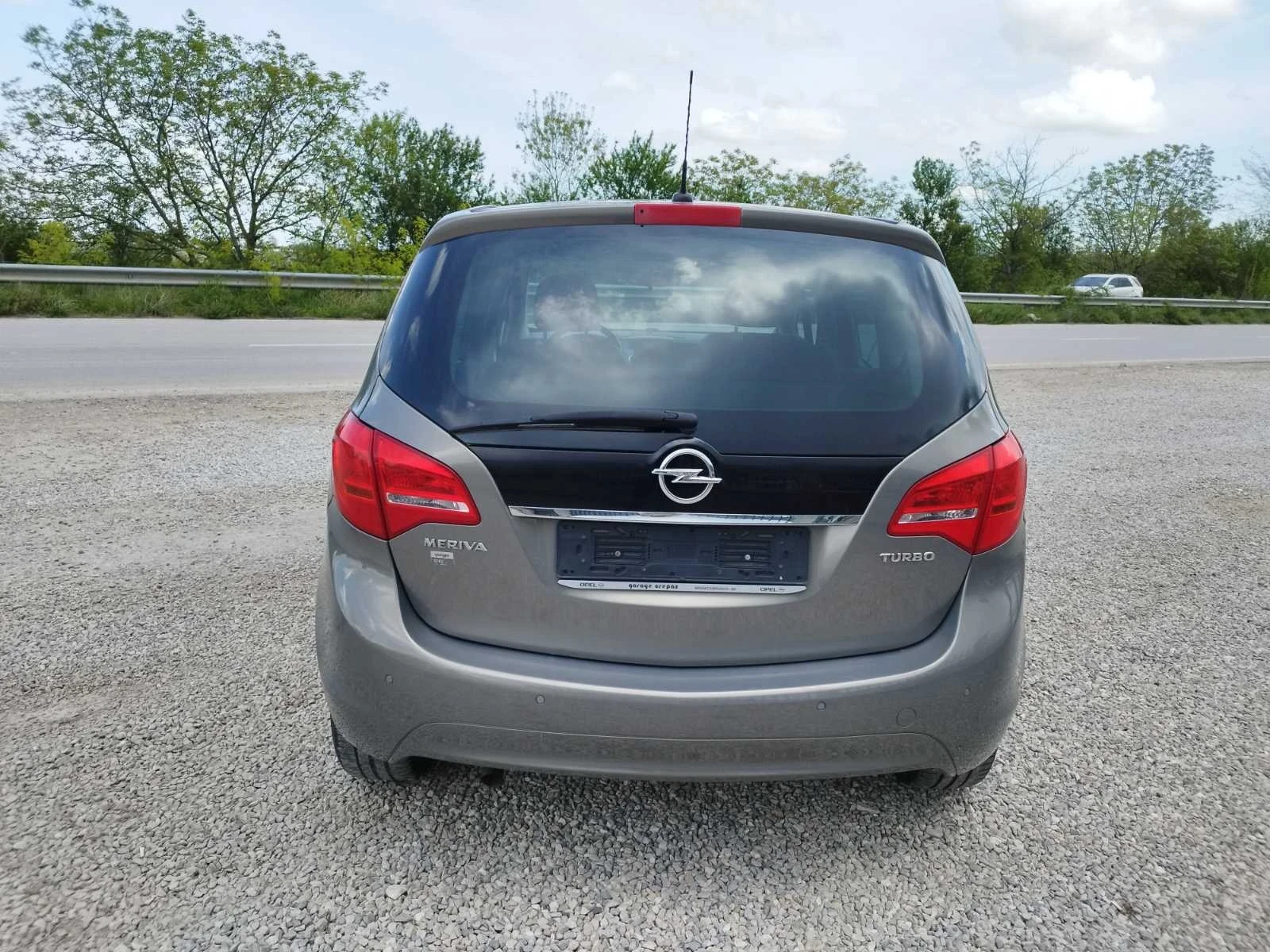 Opel Meriva 1.4 120 к.с. ЧИСТО НОВ - изображение 6