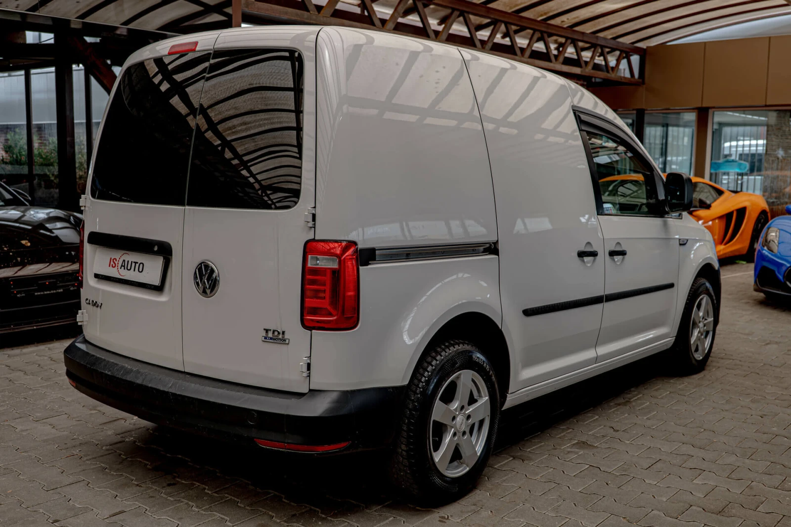 VW Caddy 2.0TDI/Товарен - изображение 5