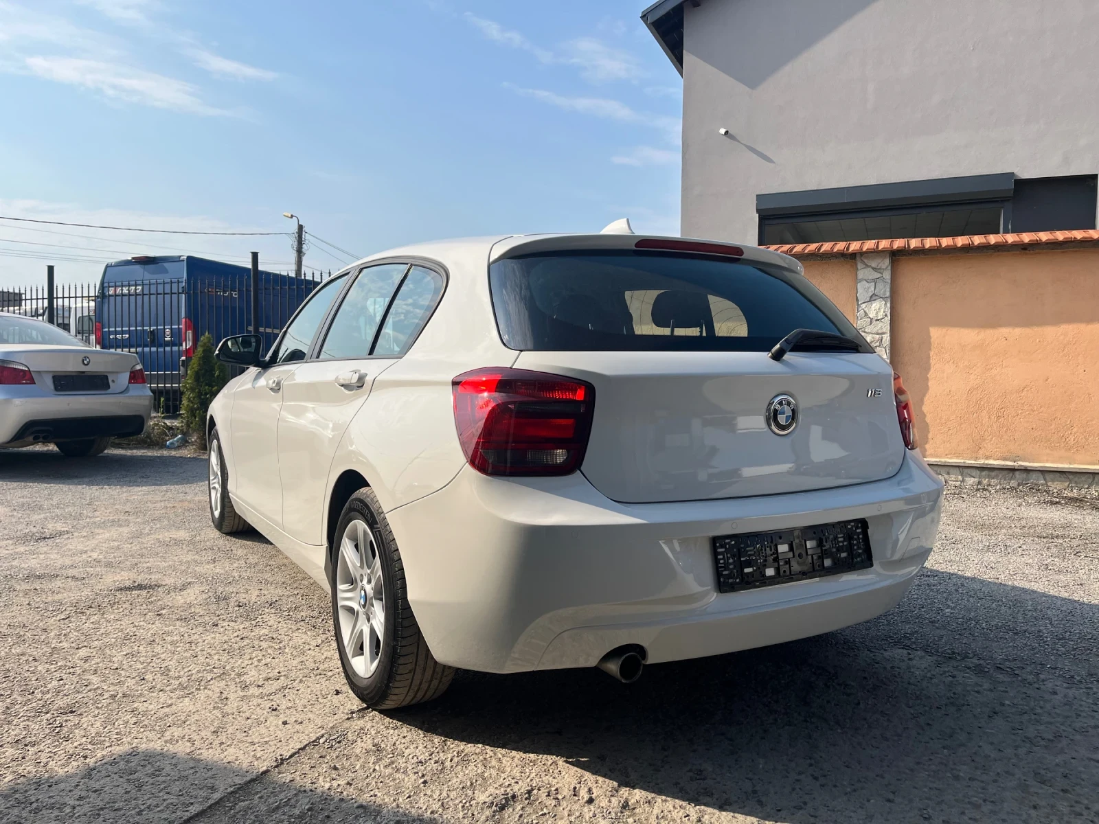 BMW 118 118D 143 Automatic - изображение 6