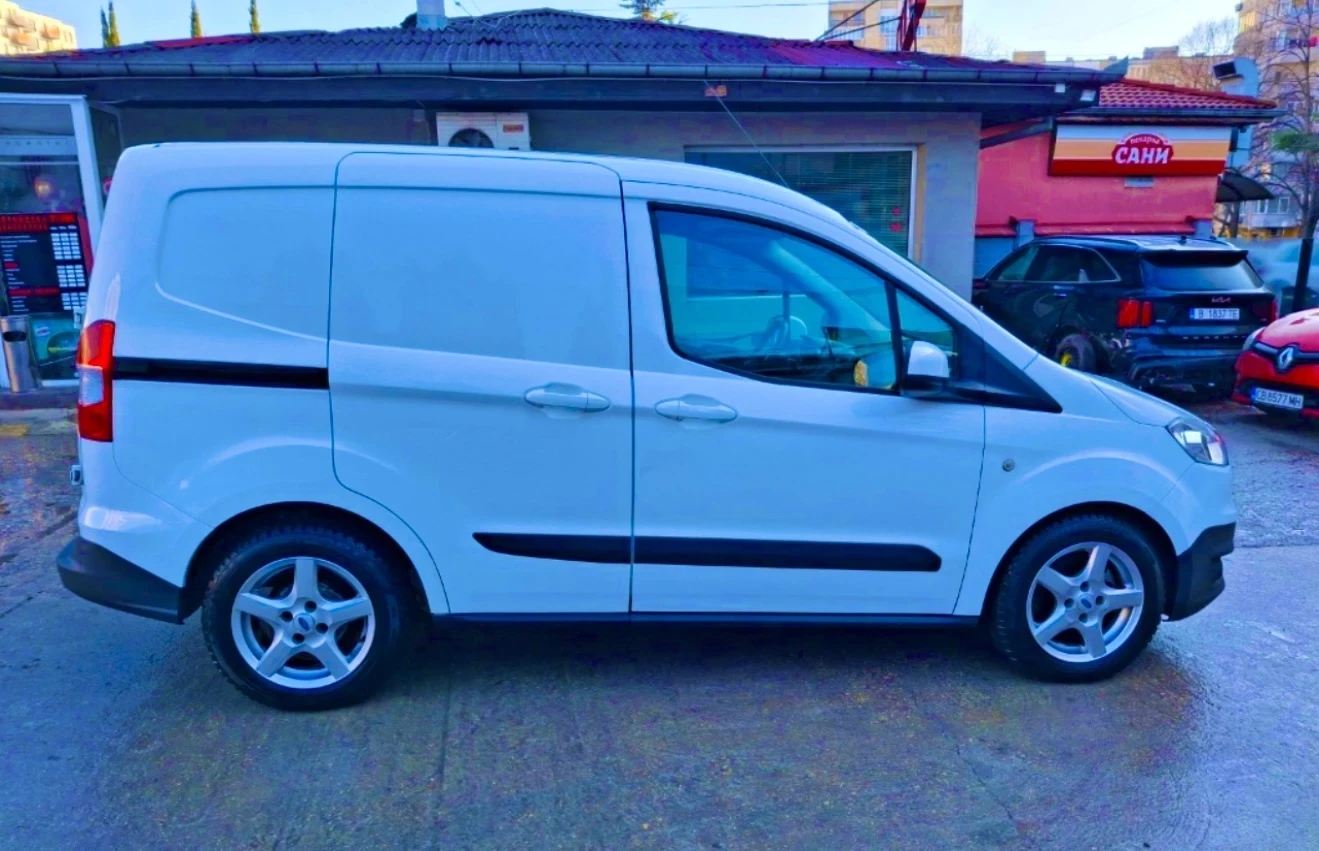 Ford Courier 1.0i Turbo ecoBoost, Euro 6, 50x km Перфектен - изображение 4