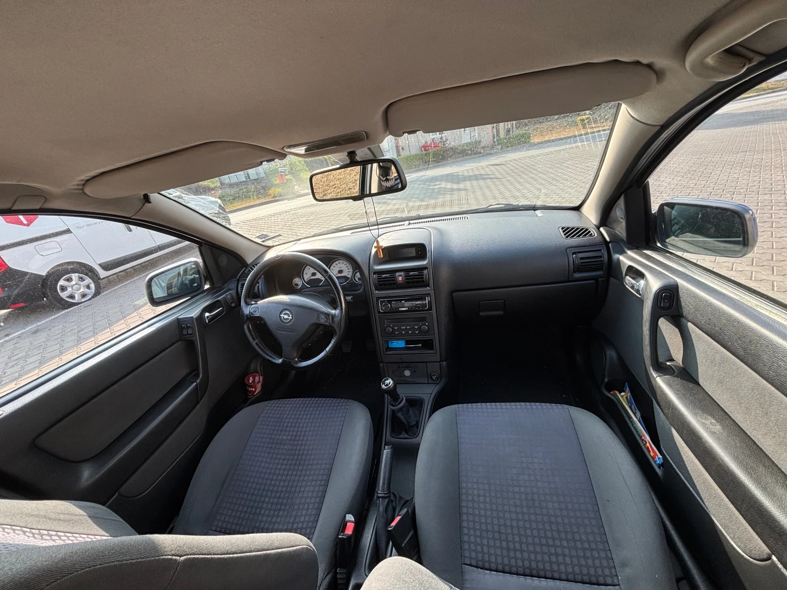 Opel Astra 2.2 DTI - изображение 7