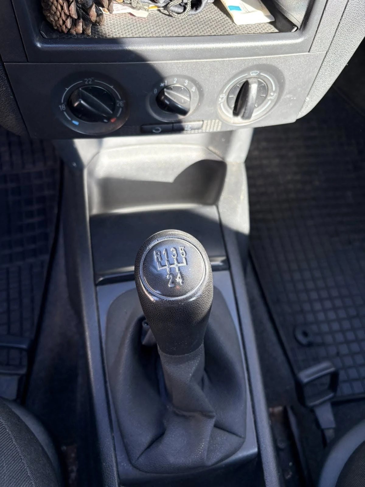 Skoda Fabia  - изображение 8