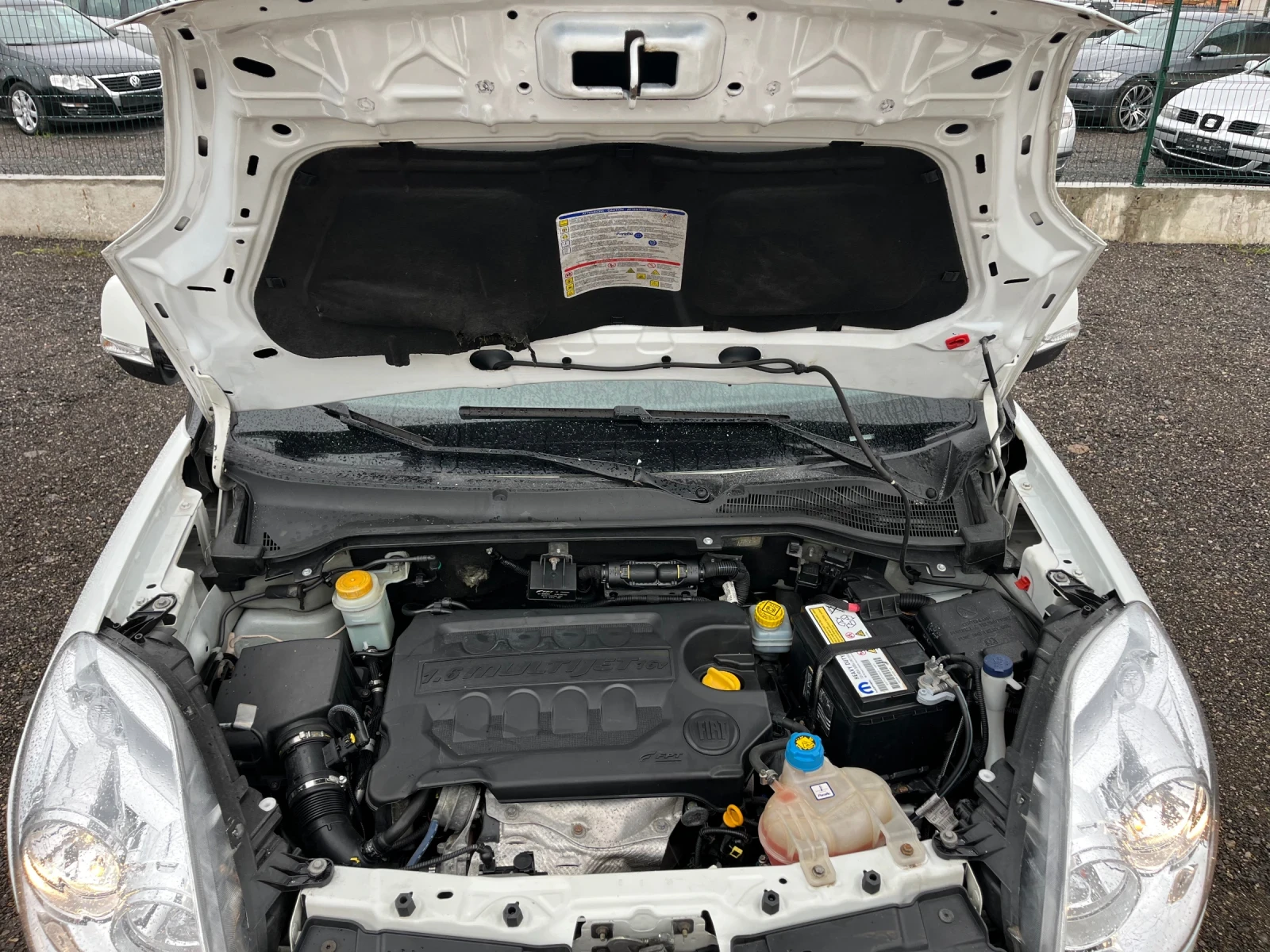 Fiat Doblo 1.6 Multijet 105кс - изображение 10