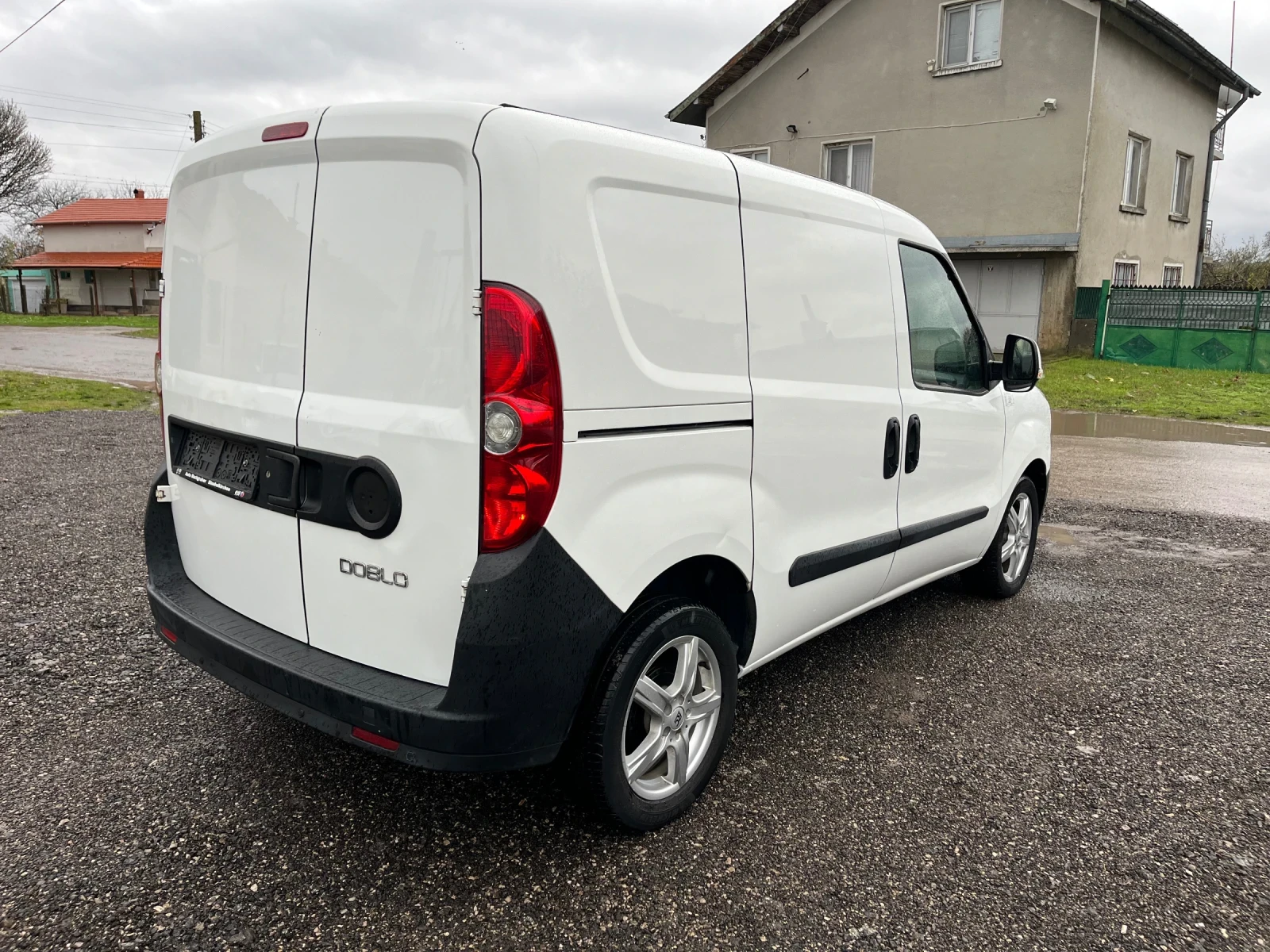 Fiat Doblo 1.6 Multijet 105кс - изображение 3