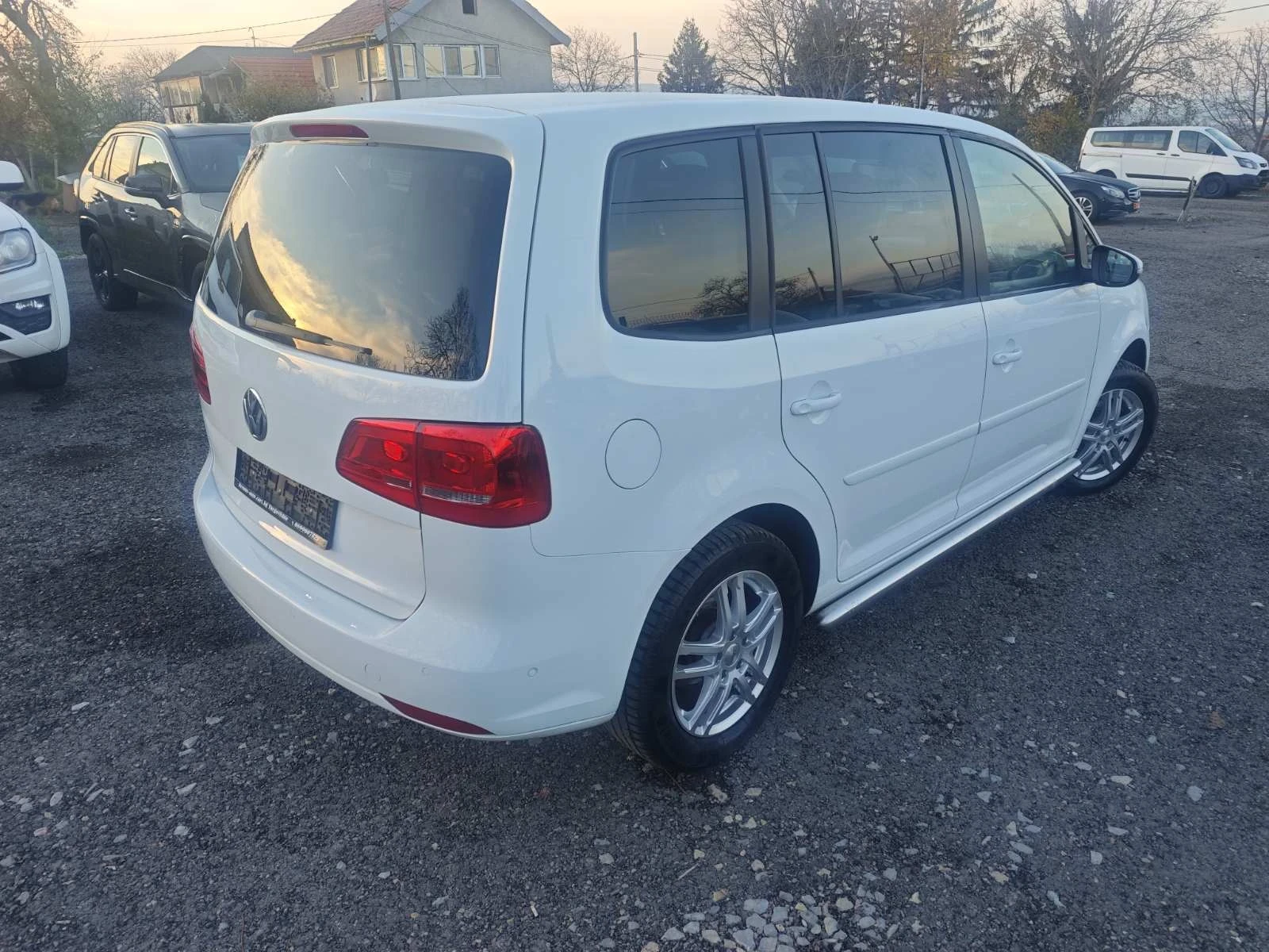 VW Touran 2.0/150 | Mobile.bg   5