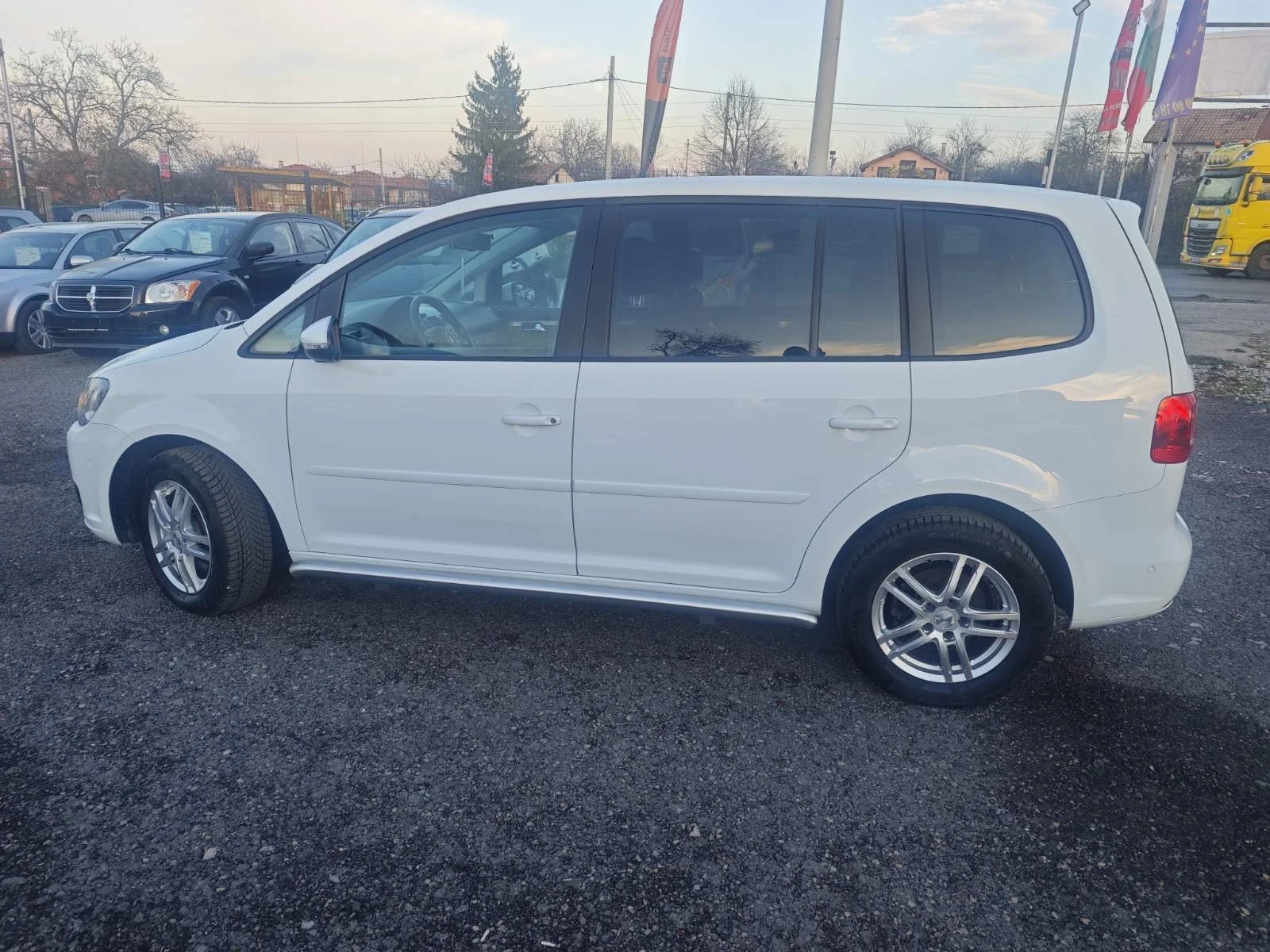 VW Touran 2.0/150 | Mobile.bg   3