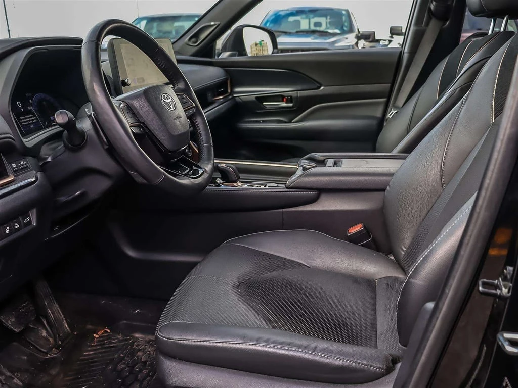 Toyota Grand Highlander * 15 Series * CARFAX * БЕЗ ПЪРВОНАЧАЛНА ВНОСКА - изображение 9