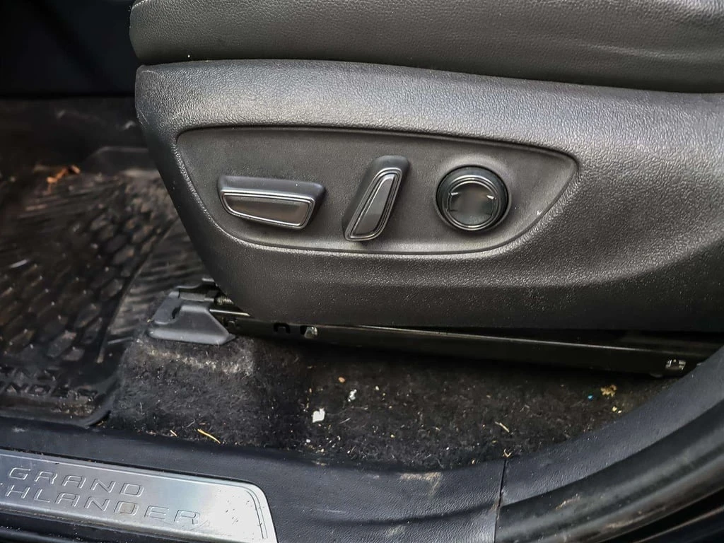 Toyota Grand Highlander * 15 Series * CARFAX * ��� ������������ ������ | Mobile.bg � ����������� 11