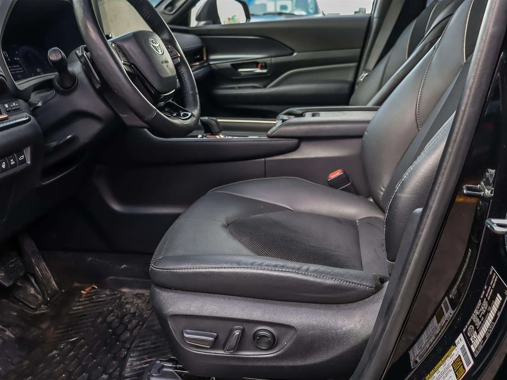 Toyota Grand Highlander * 15 Series * CARFAX * БЕЗ ПЪРВОНАЧАЛНА ВНОСКА - изображение 10