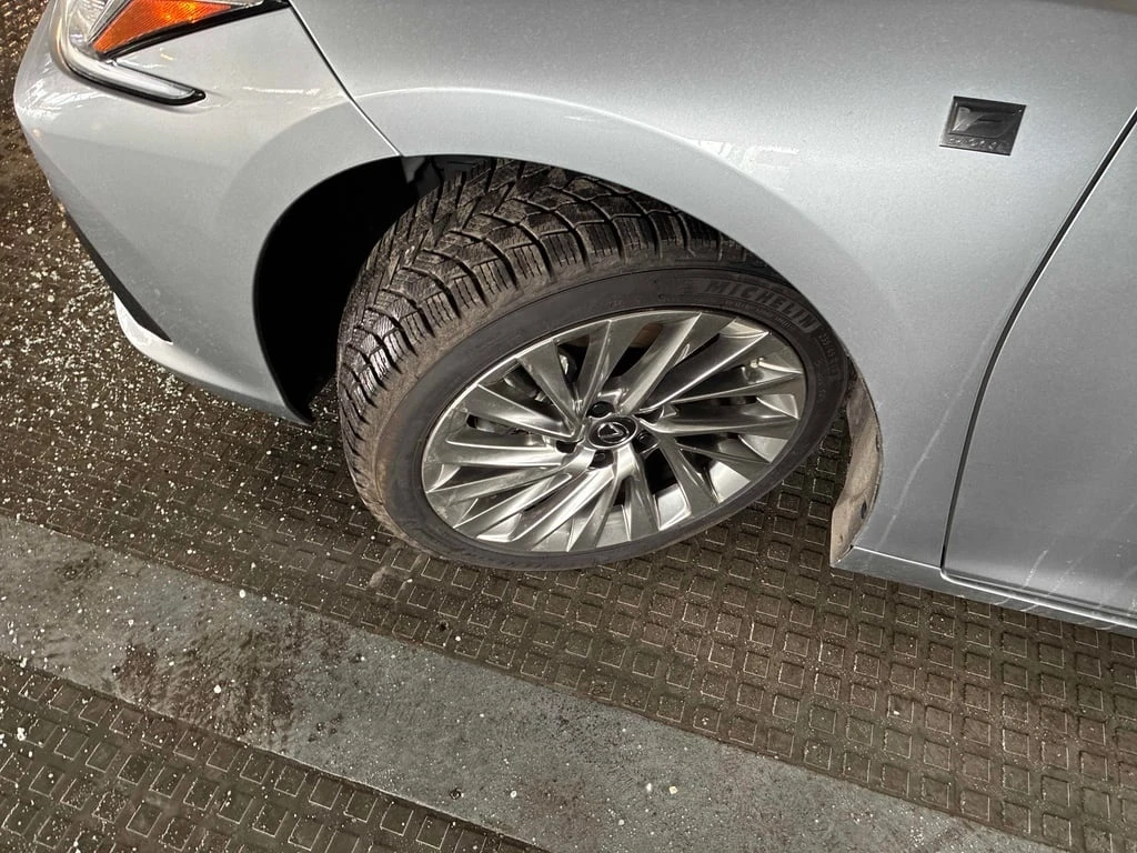 Lexus ES * 300h * CARFAX * ��� ������������ ������ | Mobile.bg � ����������� 7