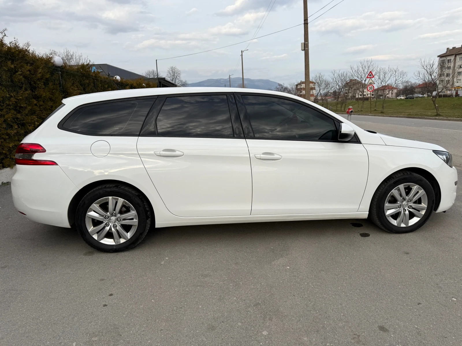 Peugeot 308 SW-1.6BlueHDI-NAVI-FULL-TOP | Mobile.bg � ����������� 7