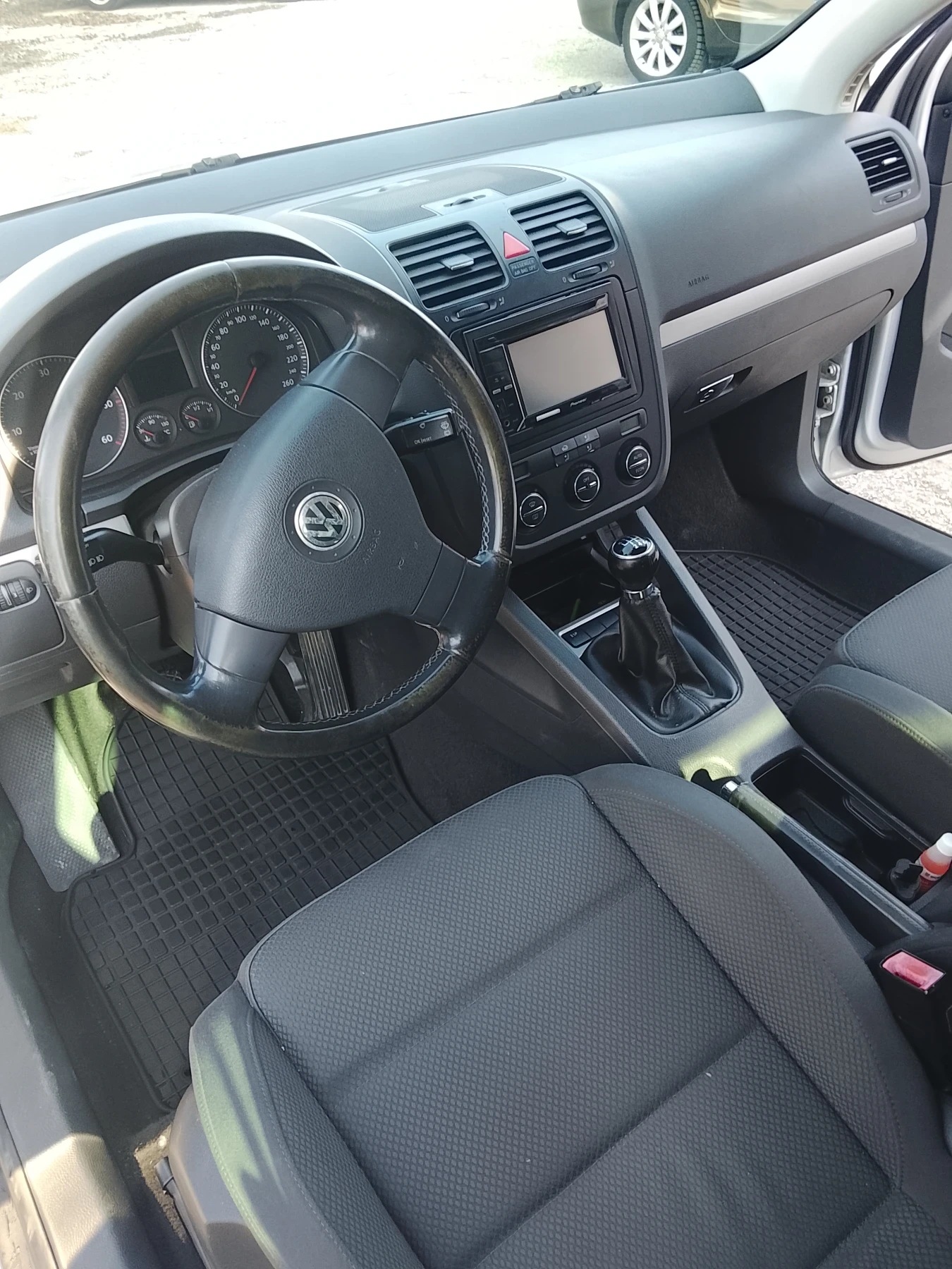 VW Golf, снимка 6 - Автомобили и джипове - 53853109