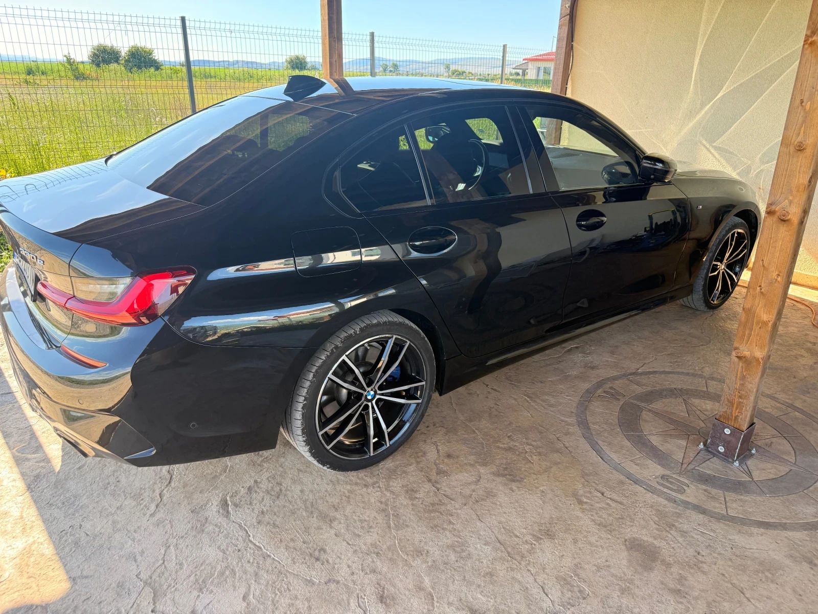 BMW 330 330e | FULL EXTRAS | Гаранция до 03.2027 г., снимка 4 - Автомобили и джипове - 54932226