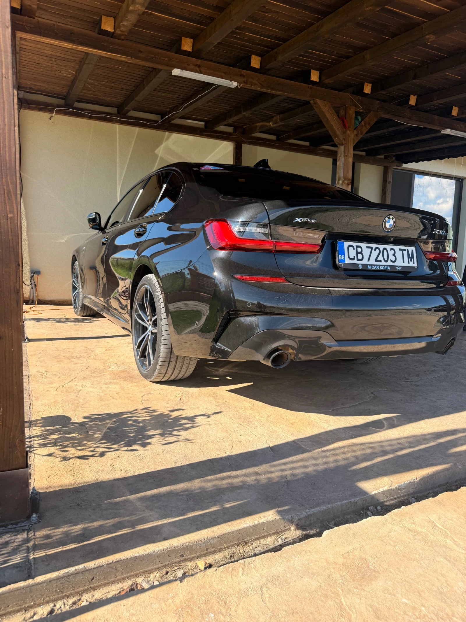 BMW 330 330e | FULL EXTRAS | Гаранция до 03.2027 г., снимка 5 - Автомобили и джипове - 54932226