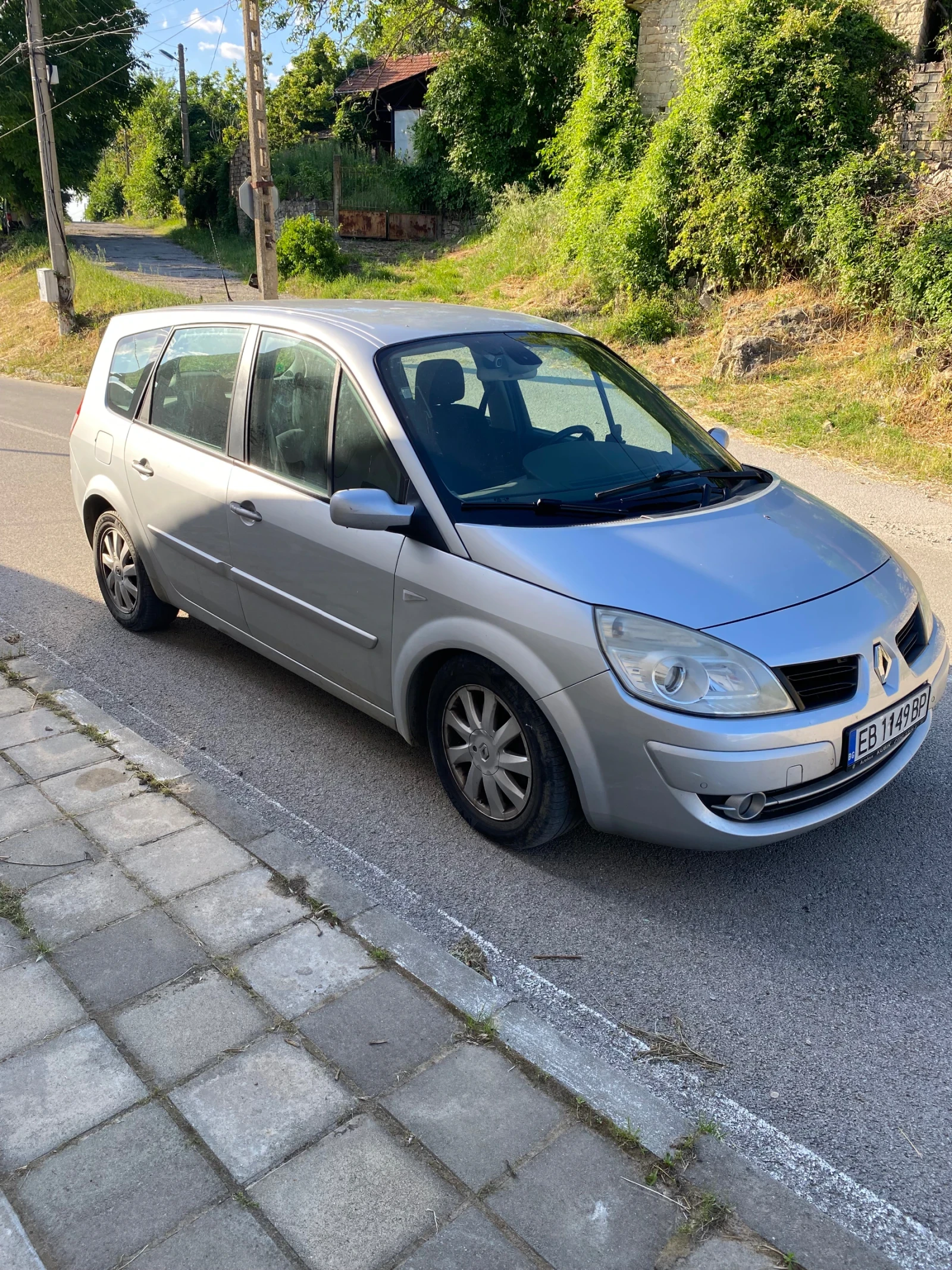 Renault Grand scenic, снимка 2 - Автомобили и джипове - 54973206