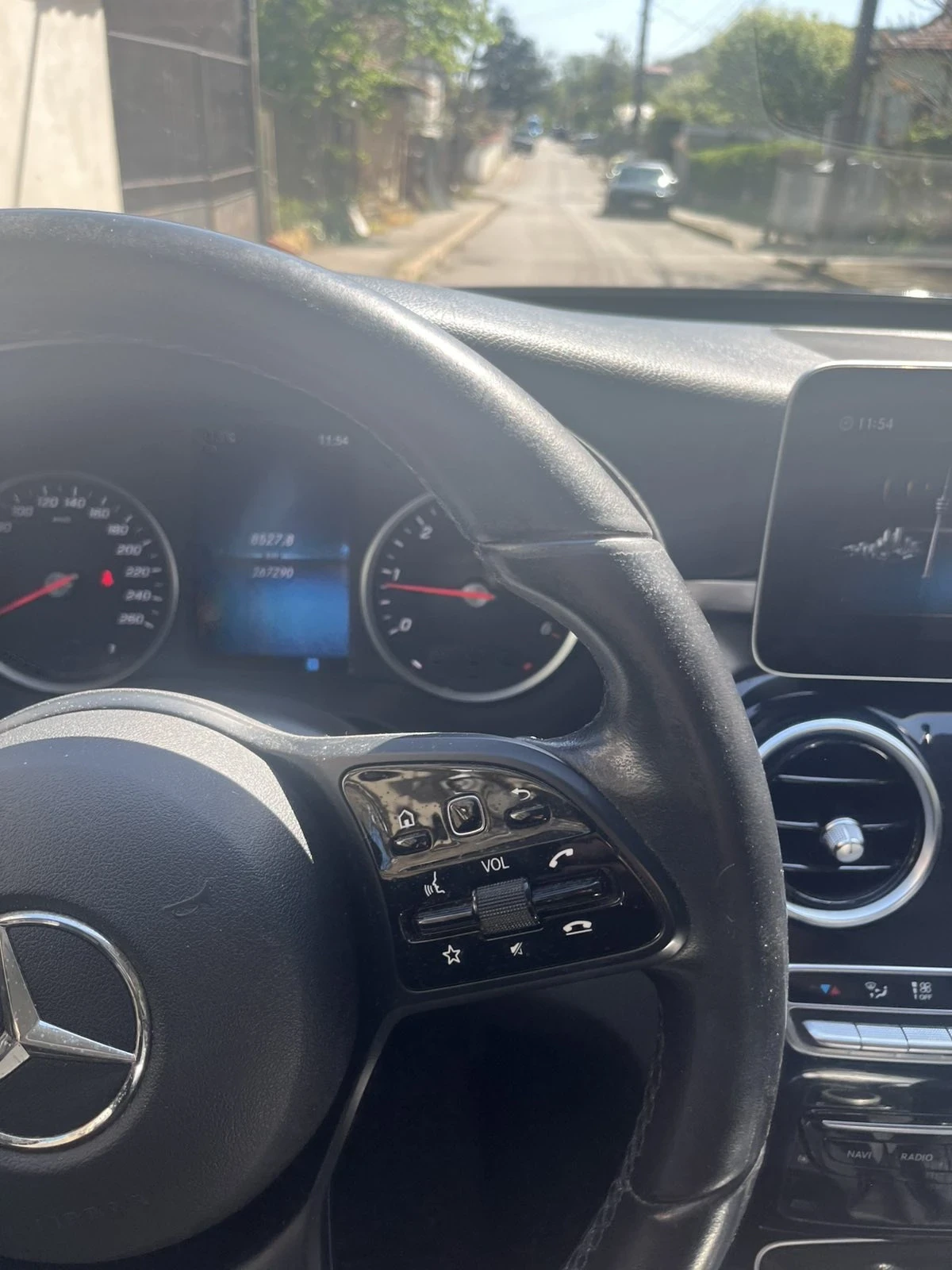 Mercedes-Benz C 200, снимка 8 - Автомобили и джипове - 55058694