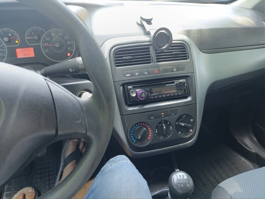 Fiat Punto 1.2 Grande 120хил.км, снимка 10 - Автомобили и джипове - 55401738