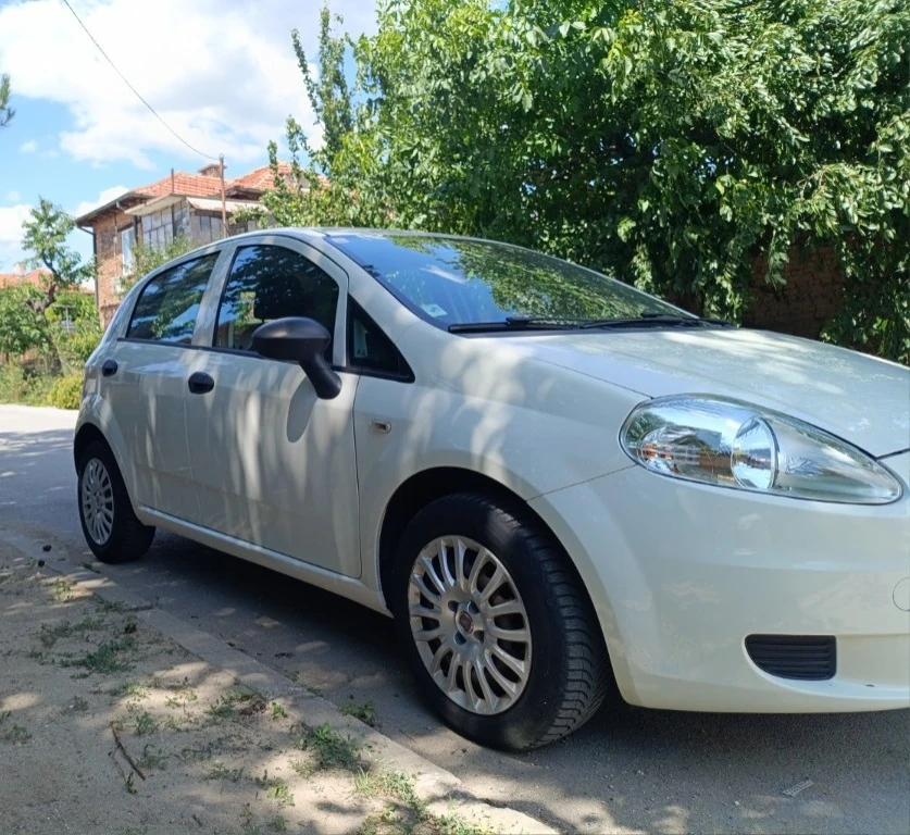 Fiat Punto 1.2 Grande 120хил.км, снимка 3 - Автомобили и джипове - 55401738
