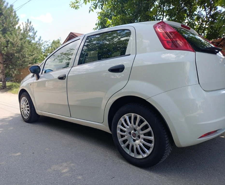 Fiat Punto 1.2 Grande 120хил.км, снимка 5 - Автомобили и джипове - 55401738