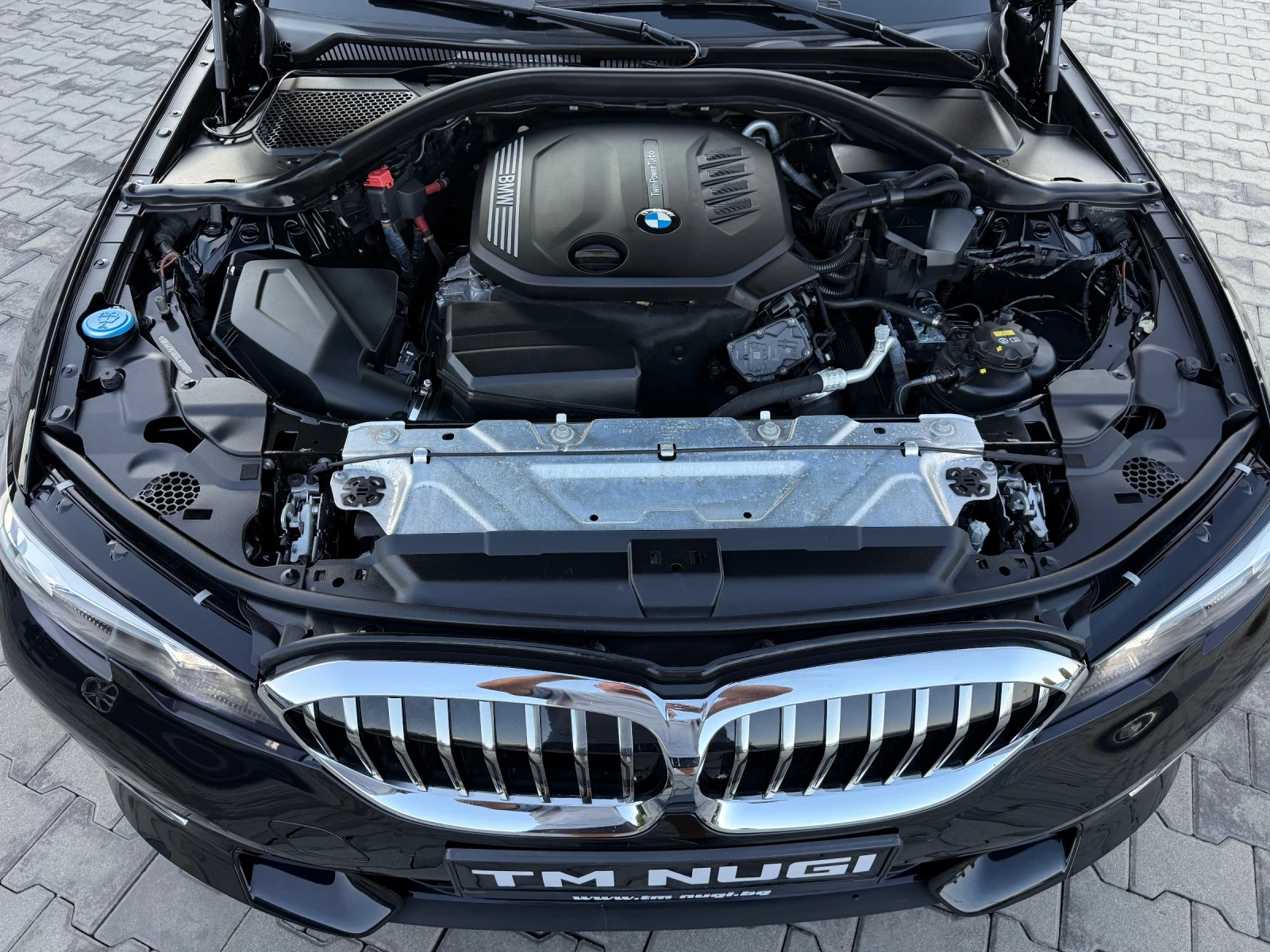 BMW 320 LUXURY* LED* AMBIENT* DIGITAL* TOP* , снимка 16 - Автомобили и джипове - 55618461